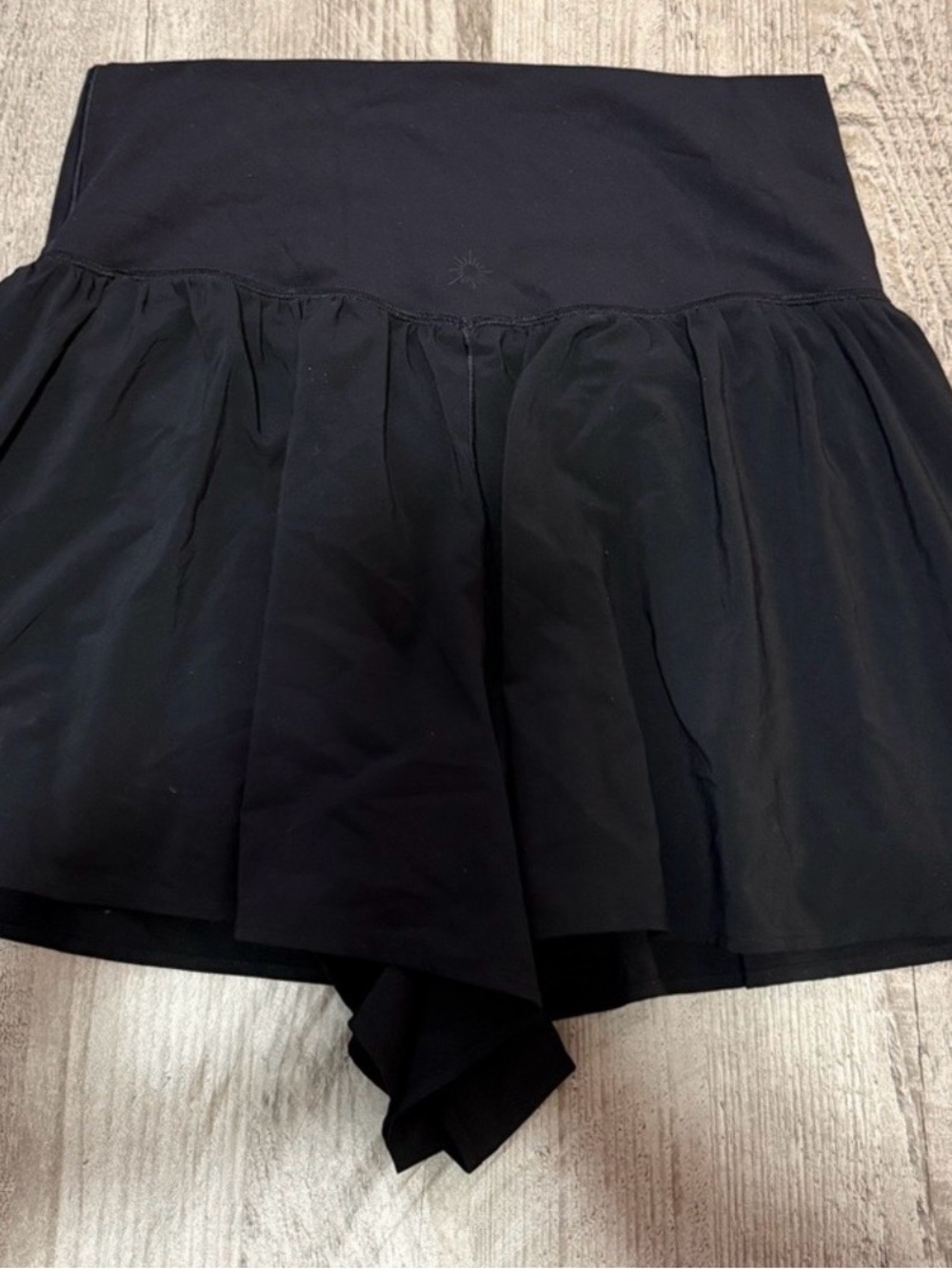 Aerie Black Mini Skirt with Built-In Shorts size medium